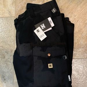 NWT DC Code snowboard pants
